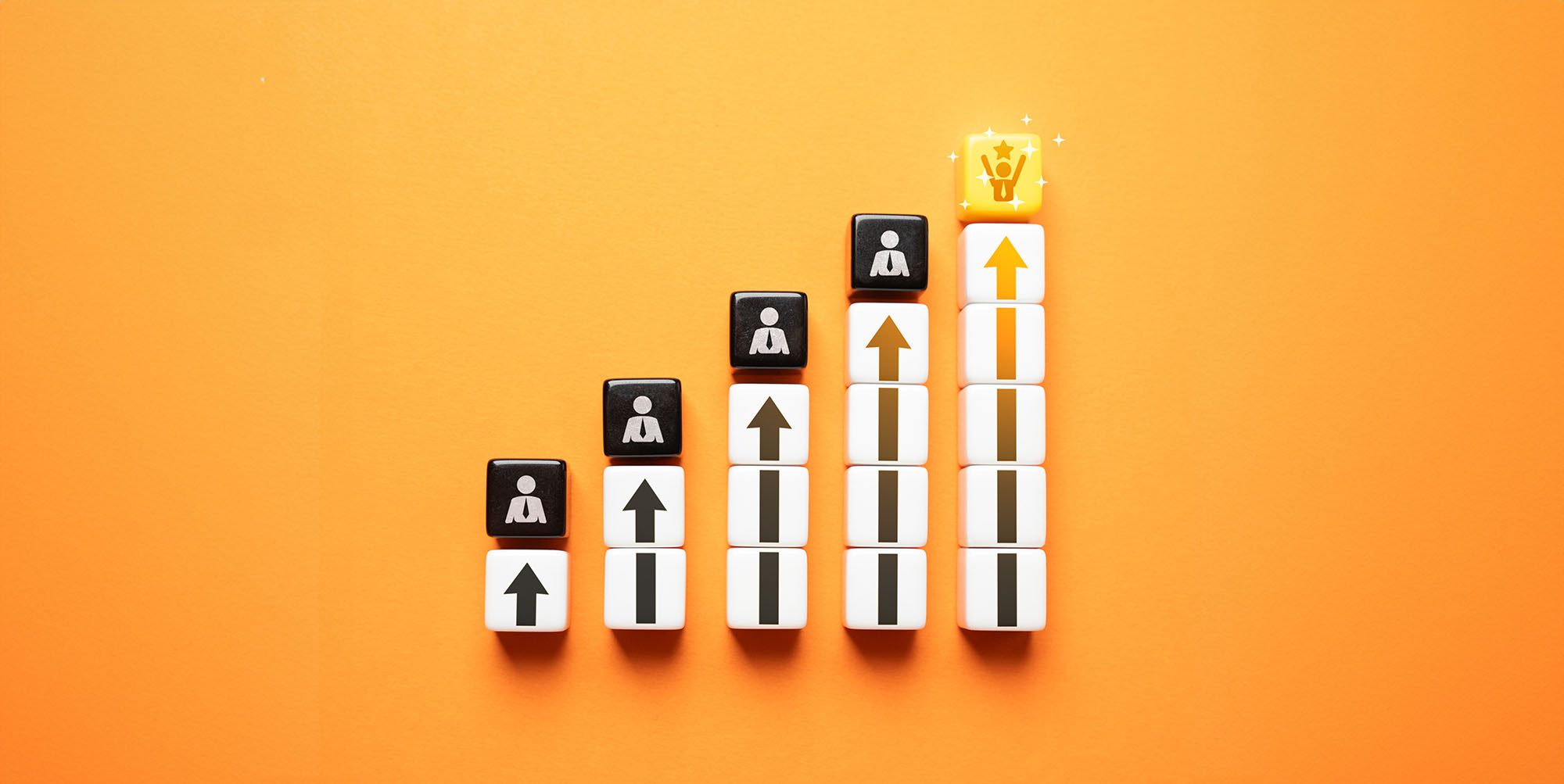 Ranking in Google Double-YouMedia.de Beitragsfoto mit Ranking Scala